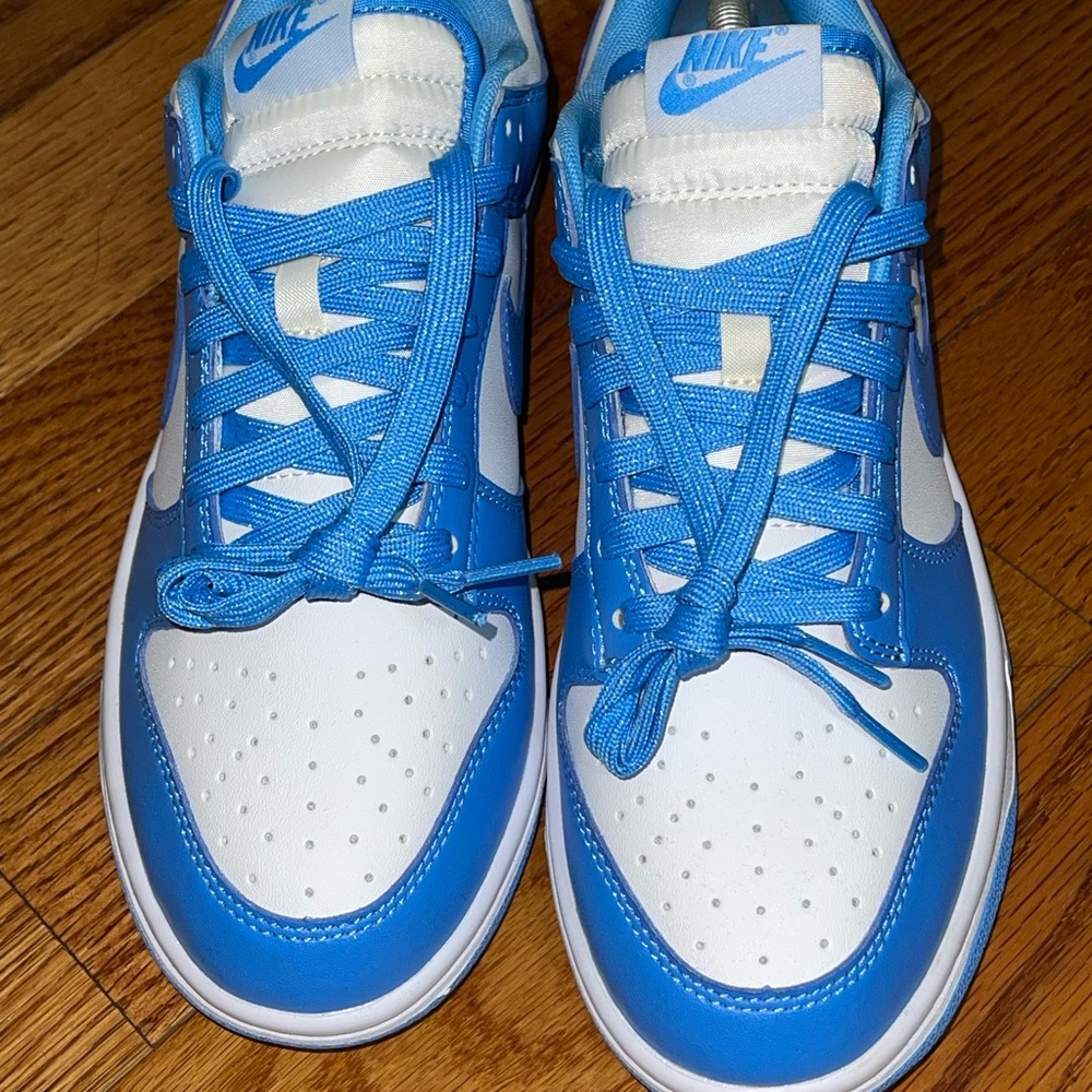 Nike dunks unc size 8.5 brand new no box